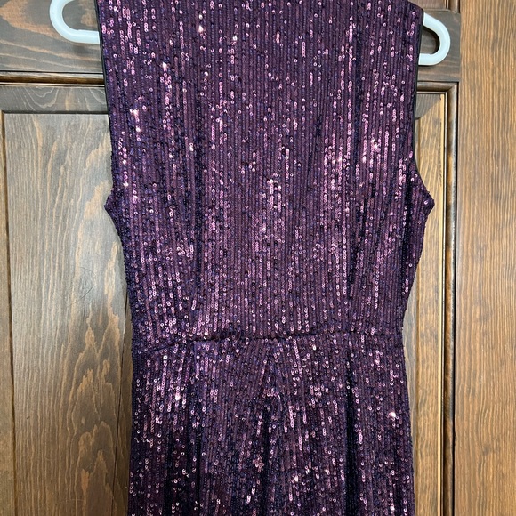Sequence jumpsuit v neck like new size 2 - Picture 2 of 4